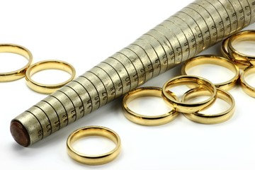 Ringstock isoliert auf weißem Hintergrund