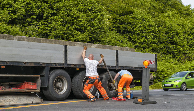 Changing the Wheel on a Truck