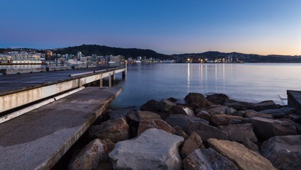 Fototapeta na wymiar Świt Wellington Port