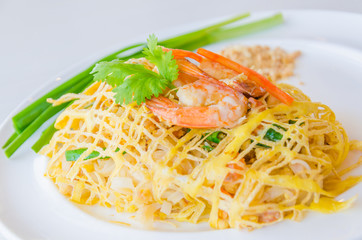 Pad thai