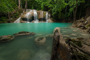 Fototapeta na wymiar Erawan Waterfall in Kanchanaburi, Thailand