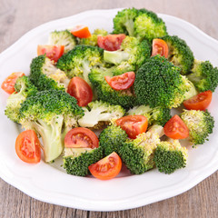 broccoli and tomato salad