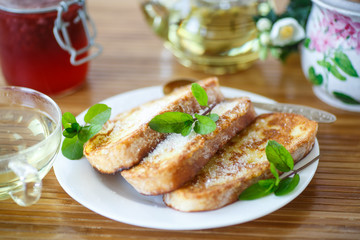 sweet croutons