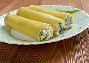 Kannelloni with spinach