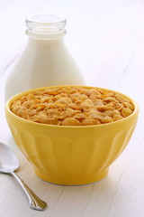 Healthy corn flakes breakfast