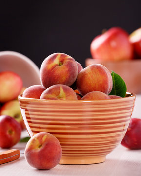 fresh peaches
