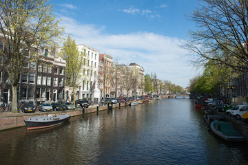 Fototapeta na wymiar Dans les rues d'Amsterdam