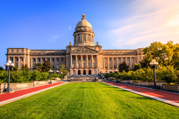 Naklejka premium Kentucky Capitol