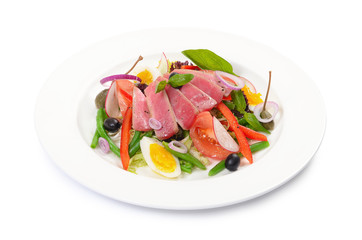 Nicoise with fresh tuna and vegetables