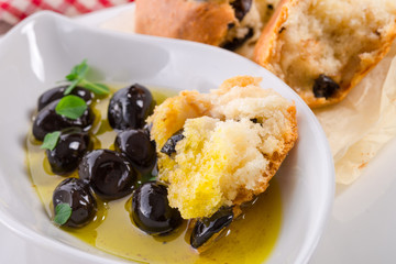  antipasti olives