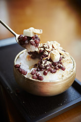adzuki-bean ice dessert