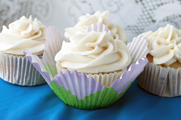 Frosted Vanilla Cupcakes
