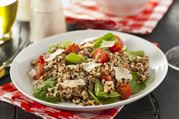 Healthy Vegetarian Quinoa Salad