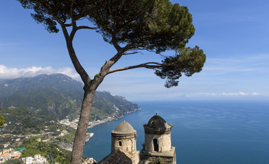 Fototapeta na wymiar Coastline in Ravello, Amalfi coast, italy
