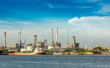 Oil Refinery