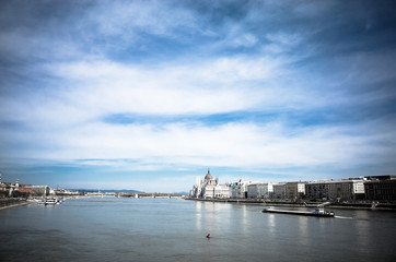 Fototapeta premium building of Parliament in Budapest