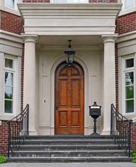Fototapeta na wymiar front door with portico