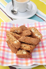 cantuccini et café
