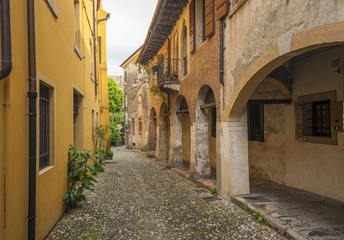 Fototapeta na wymiar Stare ulice Treviso WŁOCHY