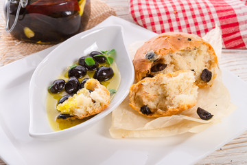  antipasti olives