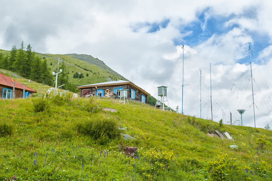 Meteorological station at Akkem