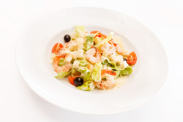 caesar salad with shrimps