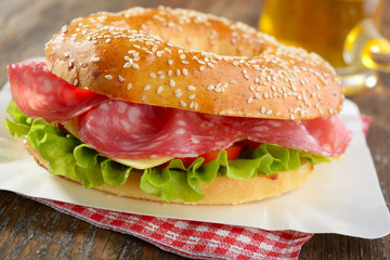 Bagel sandwich