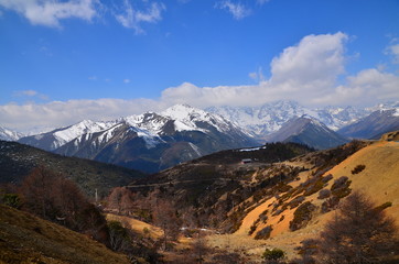 Fototapeta premium Himalayas Mountain Range in Yunnan, China