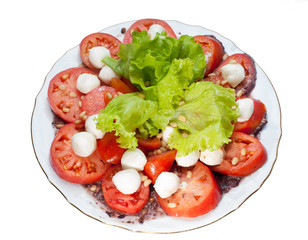 tomato salad with onion