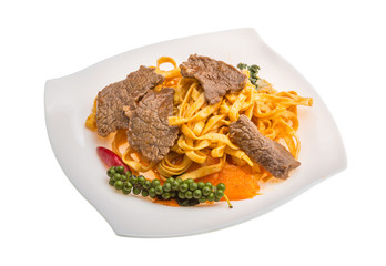 Fried noodles with beef