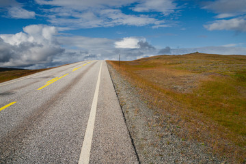 Fototapeta premium Straße zum Nordkapp