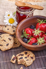 Cakes of healthy cereal with honey and  fruits