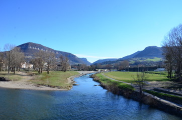 Fototapeta premium vue générale de Millau et du Tarn 