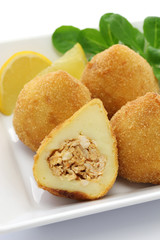 coxinha de frango, brazilian chicken croquette