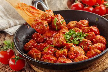 Meatballs with tomato sauce
