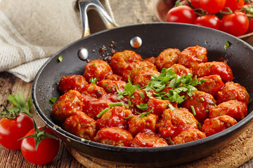 Meatballs with tomato sauce