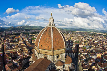 Fototapeta na wymiar View of Florence with Santa Maria del Fiore cathedral in front