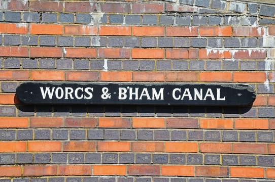 Worcs & B'ham Canal Sign, Birmingham © Arena Photo UK