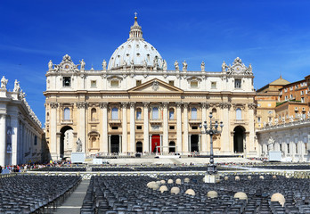 Naklejka premium Architectural detail of San Pietro Square, Rome, Italy