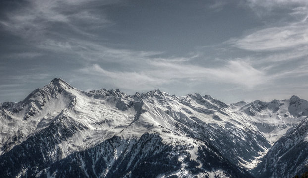 winterliches Alpenpanorama in HDR