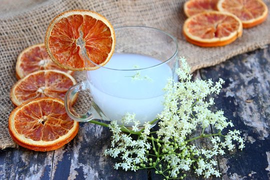 holunderlimonade