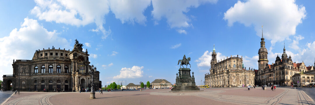Panoramafoto Theaterplatz, Dresden / Sachsen