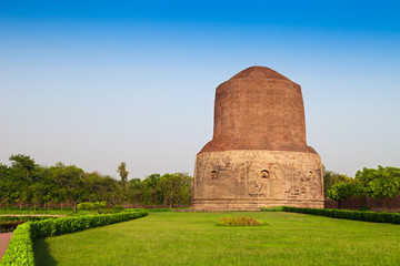 Dhamekh Stupa