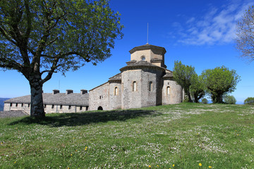 Obraz premium san miguel de aralar primavera navarra 3942-f14