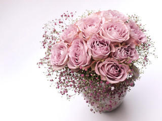 Rosenstrauß in der Vase