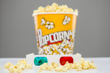 Fototapeta premium 3d movie glasses with popcorn