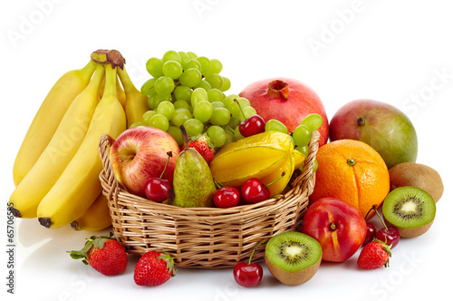 еда фрукты груша виноград корзина food fruit pear grapes basket загрузить