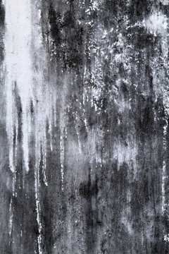 Old concrete wall © Rawich Liwlucksaneey