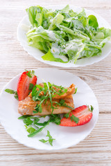 fish fried Arugula and strawberry