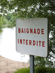 Fototapeta premium interdiction de se baigner